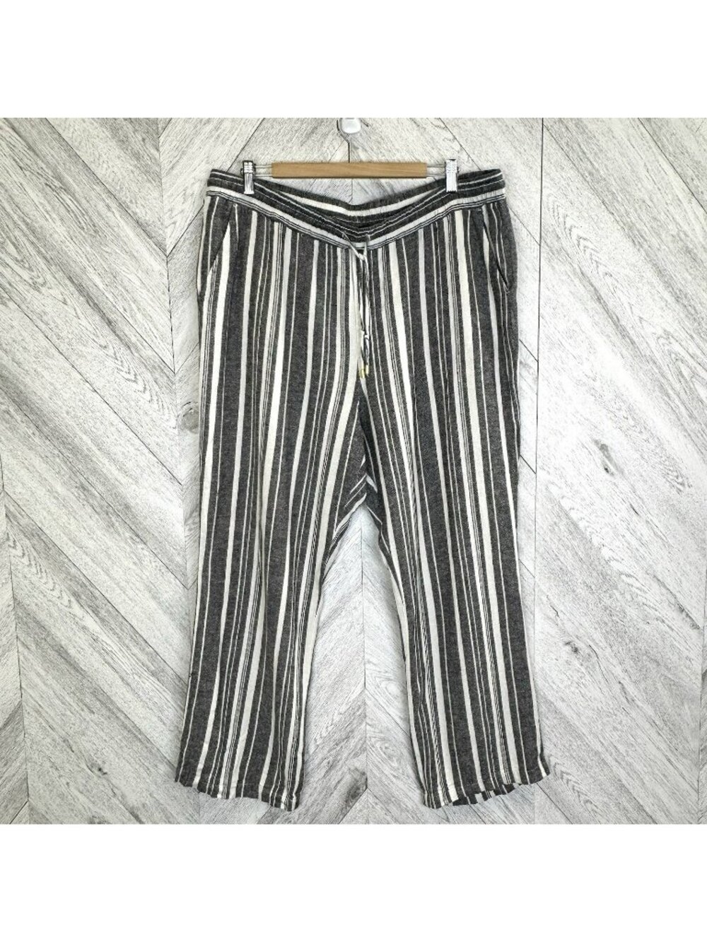 Ellen Tracy Wide Leg Pull On Linen Blend Pants Womens Size XL Gray White Striped